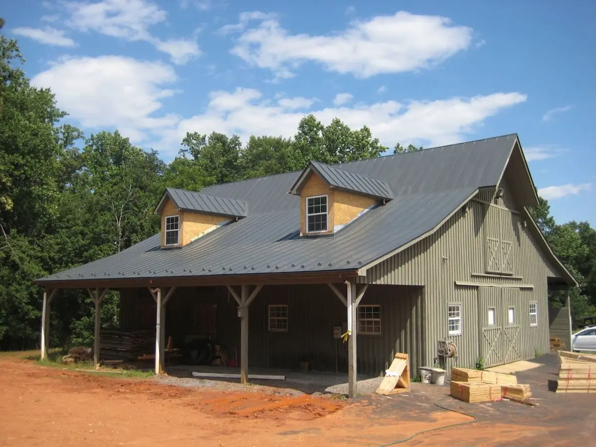 Expert Emergency Roof Leak Repair workmanship in Ridgeview Village